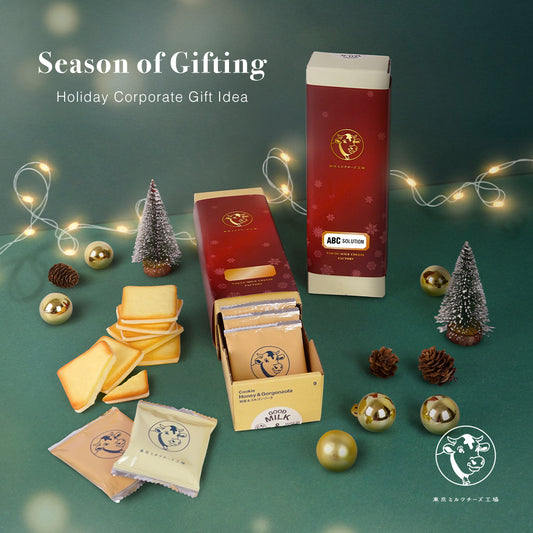 Cookies with Christmas sleeves